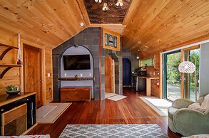 New Park Event Venue & Suites