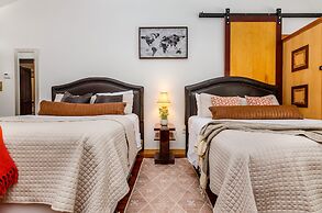 New Park Event Venue & Suites