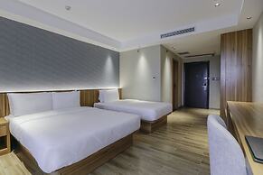 Hotel Casiana & Events Center Managed by HII