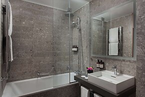 NH Collection Milano City Life