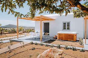 Xerolithos Natural Living