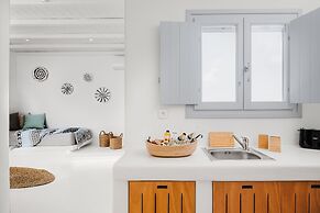 Xerolithos Natural Living