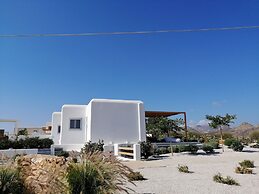 Xerolithos Natural Living