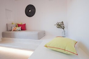 Xerolithos Natural Living