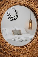 Xerolithos Natural Living