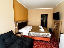 Hotel Opera