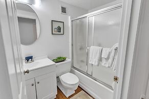 Handsome Condo, View in Sugar Mountain, Heated Pool & Jacuzzi by RedAw