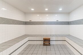 Handsome Condo, View in Sugar Mountain, Heated Pool & Jacuzzi by RedAw