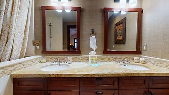 Juniper Crest 24 Upscale Mountain Townhouse, Unbeatable Views, Private