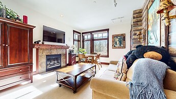 Juniper Crest 24 Upscale Mountain Townhouse, Unbeatable Views, Private