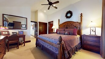 Juniper Crest 24 Upscale Mountain Townhouse, Unbeatable Views, Private