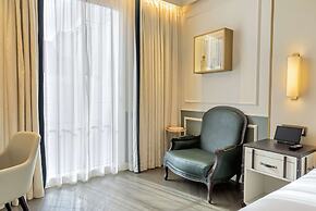 The Emerald House Lisbon, Curio Collection By Hilton