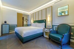 The Emerald House Lisbon, Curio Collection By Hilton