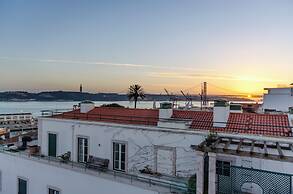 The Emerald House Lisbon, Curio Collection By Hilton