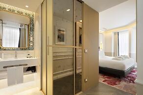 The Emerald House Lisbon, Curio Collection By Hilton