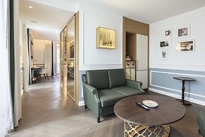 The Emerald House Lisbon, Curio Collection By Hilton