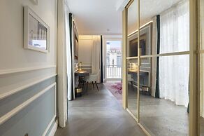 The Emerald House Lisbon, Curio Collection By Hilton