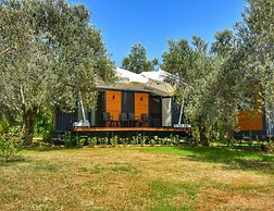 Gulet Tiny House Hotel