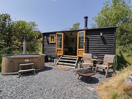Llethr - Shepherds Hut