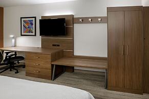 Holiday Inn Express Monterrey Fundidora by IHG