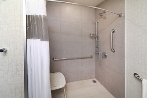 Holiday Inn Express Monterrey Fundidora by IHG