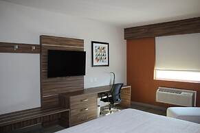 Holiday Inn Express Monterrey Fundidora by IHG