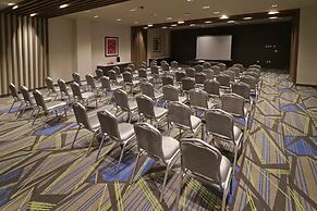 Holiday Inn Express Monterrey Fundidora by IHG