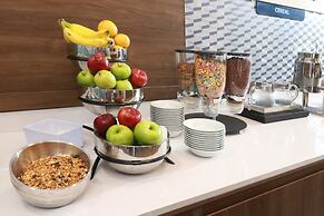 Holiday Inn Express Monterrey Fundidora by IHG