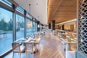 Crowne Plaza Zunhua Hot Spring Town by IHG