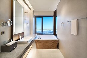 Crowne Plaza Zunhua Hot Spring Town by IHG