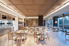 Crowne Plaza Zunhua Hot Spring Town by IHG