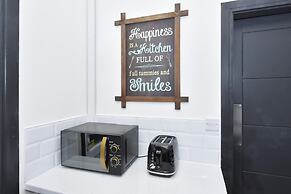 Townhouse @ 202 Walthall Street Crewe