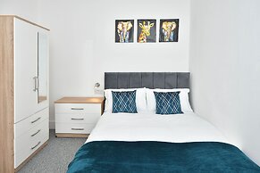 Townhouse @ 202 Walthall Street Crewe