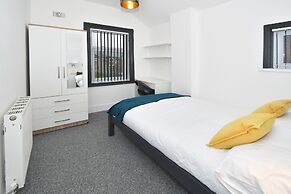 Townhouse @ 202 Walthall Street Crewe