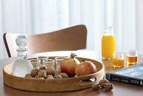 Volta Suites and Villas