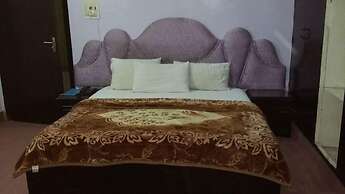 Green Lodge Guest House