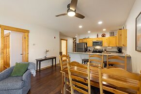 2658 Tenderfoot Lodge 2 Bedroom Condo by RedAwning