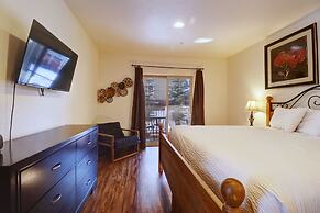 101 Streamside Lane 2 Bedroom Condo by RedAwning