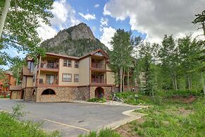 101 Streamside Lane 2 Bedroom Condo by RedAwning