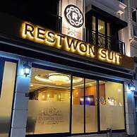 Restwon Suit Hotel