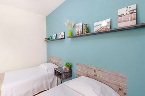 Bright & Relaxing Full Apartment