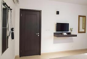 Bright & Relaxing Full Apartment