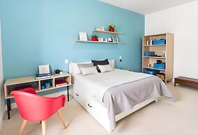 Bright & Relaxing Full Apartment