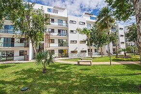 Bright & Relaxing Full Apartment