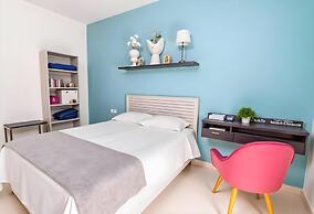 Bright & Relaxing Full Apartment