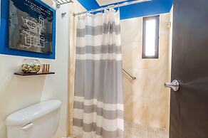 Bright & Relaxing Full Apartment