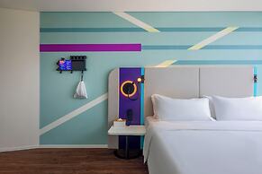 Tru by Hilton Nam Dinh City Centre