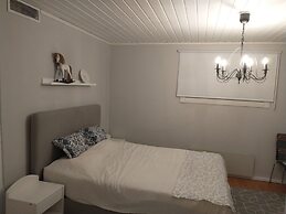 Beautiful 4 Bed Cottage in Elimaki With Wood Sauna