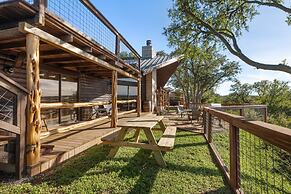 Guadalupe Bluff Log Cabin 4 Bedroom Home by RedAwning