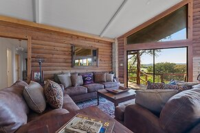 Guadalupe Bluff Log Cabin 4 Bedroom Home by RedAwning